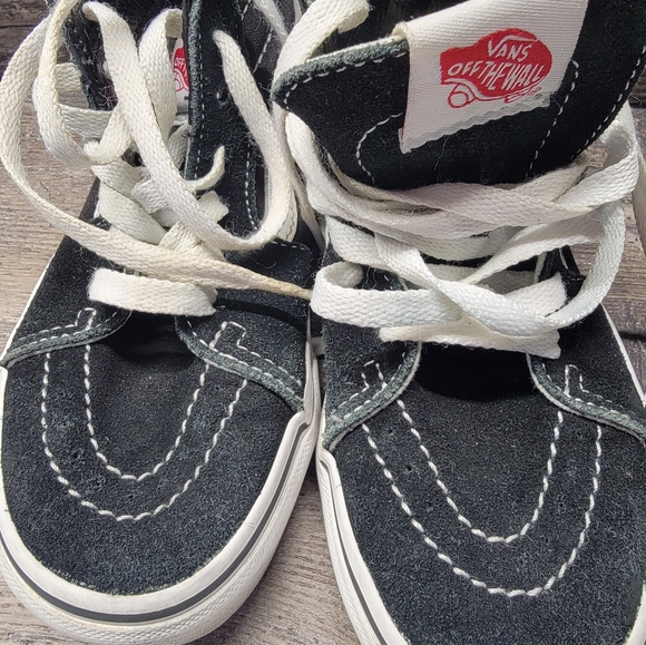 Vans Sk8-Hi Youth Size 1Y Black White Canvas Suede Youth High Top Skater Shoes - Picture 4 of 6
